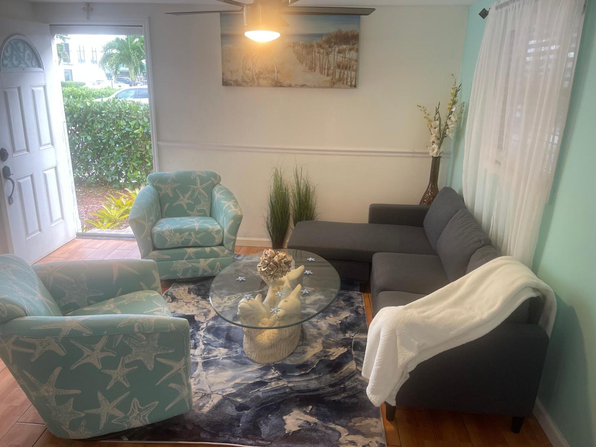 2Br Comfortable Downtown House Near Beach And More 西棕榈滩 外观 照片